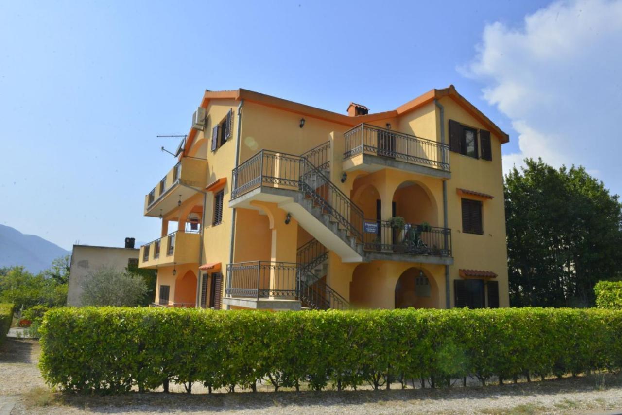 D Apartment Kotor Exterior foto